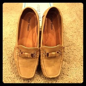 Women casual soft-leather slip on Loafer